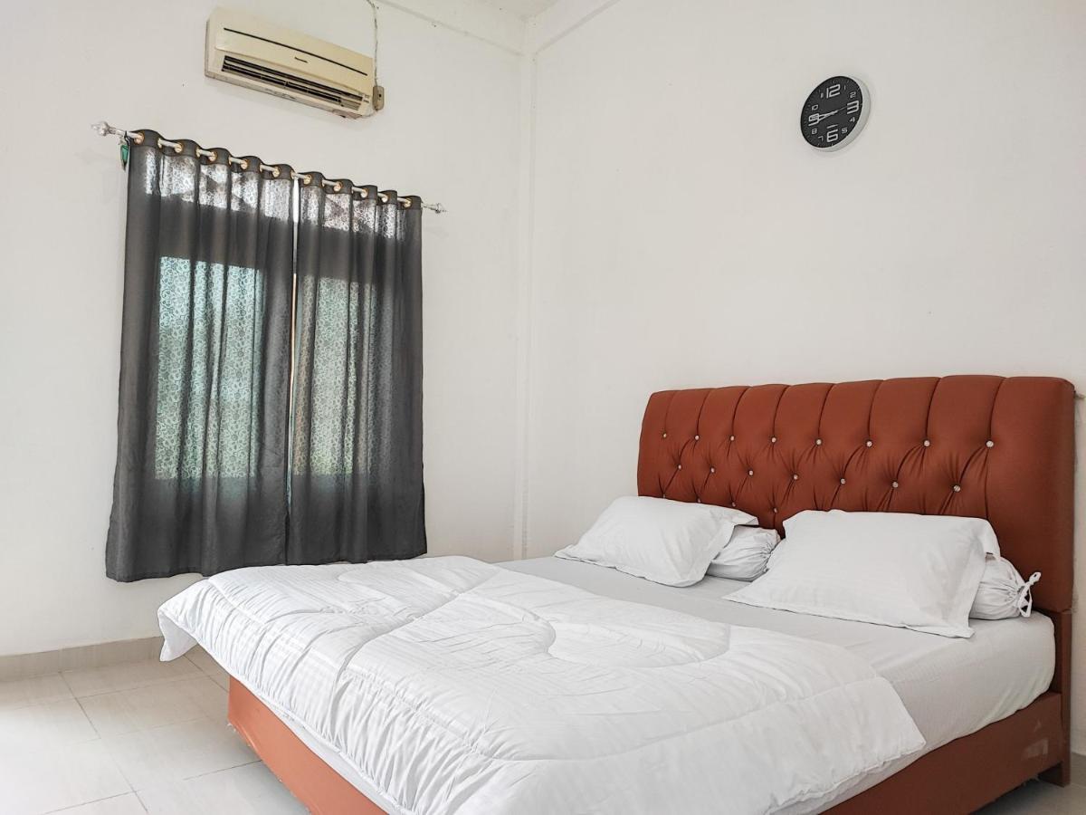 Adela Homestay Syariah Near Universitas Muhammadiyah Jambi Mitra Reddoorz ภายนอก รูปภาพ