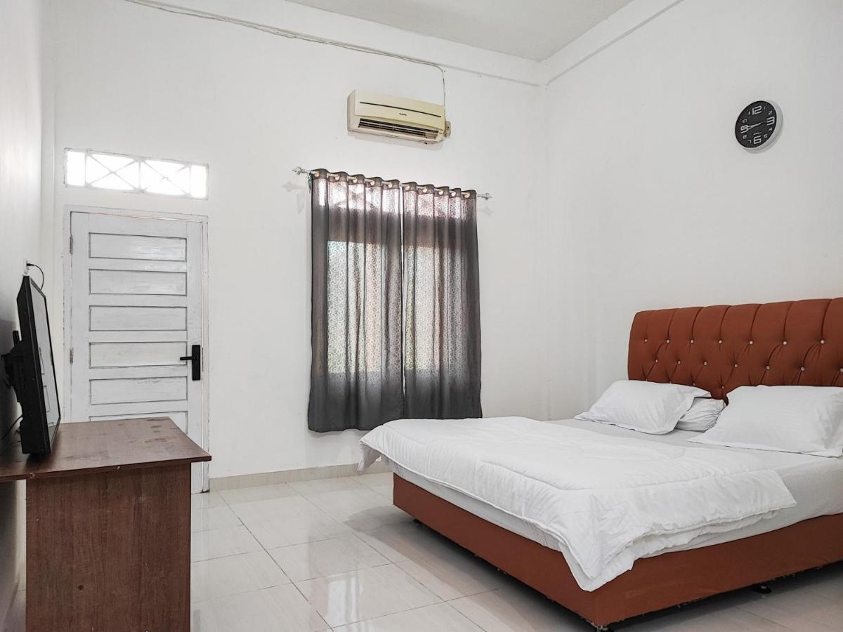 Adela Homestay Syariah Near Universitas Muhammadiyah Jambi Mitra Reddoorz ภายนอก รูปภาพ